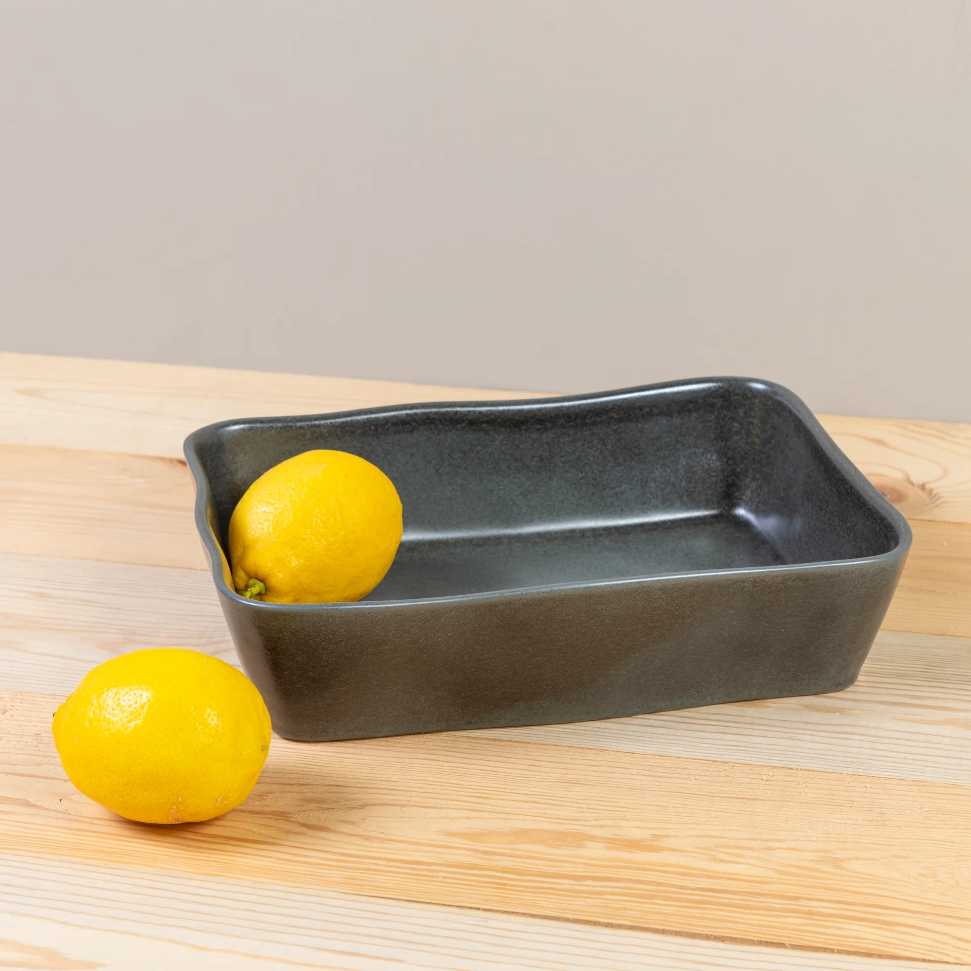 Natural Livia Rectangular Baker Black Easy-to-Use