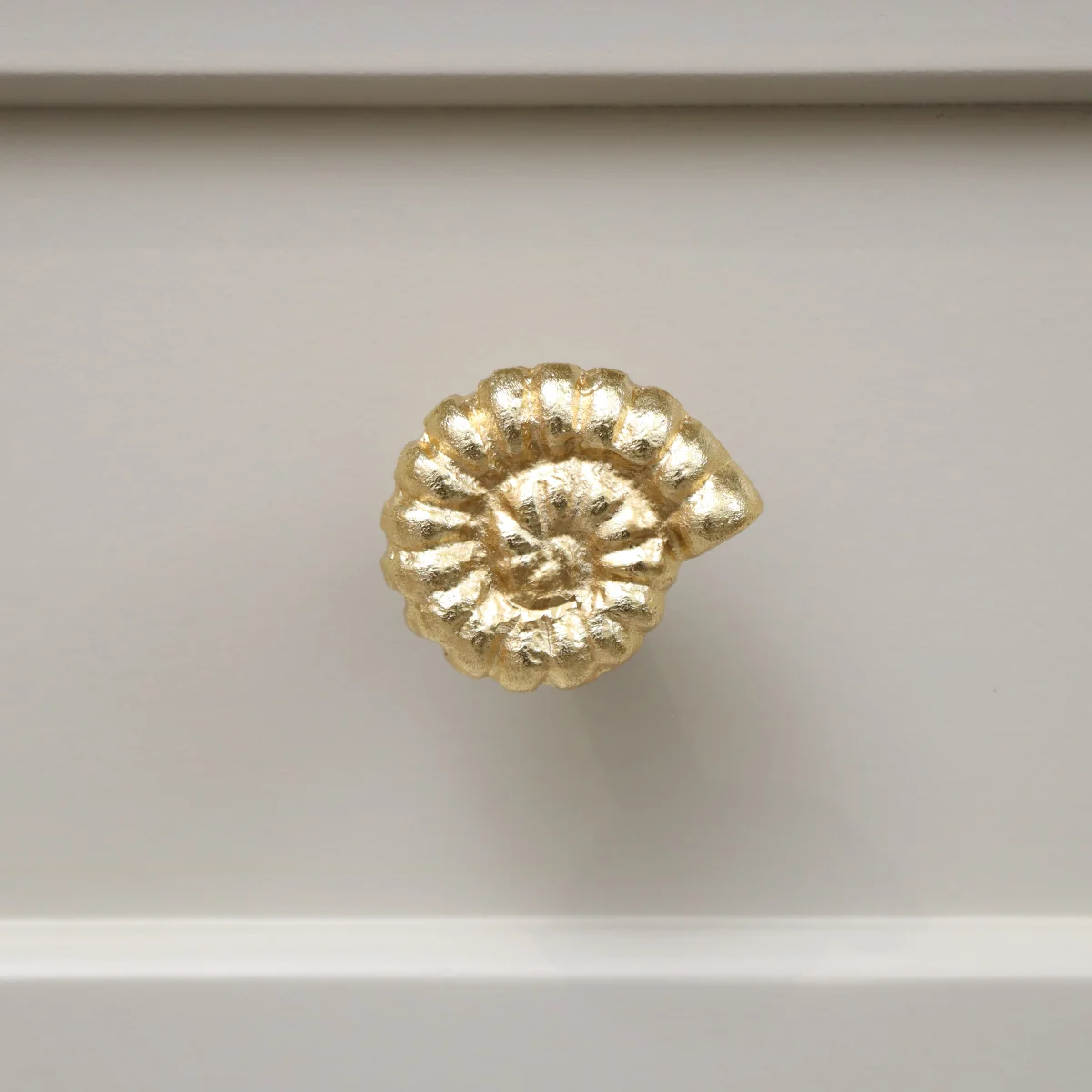 Sophisticated Gold Fossil Drawer Knob Premium Material