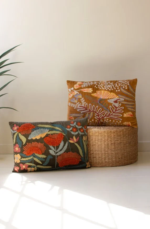 Breathable Embroidery Pillow w Flowers High-Grade