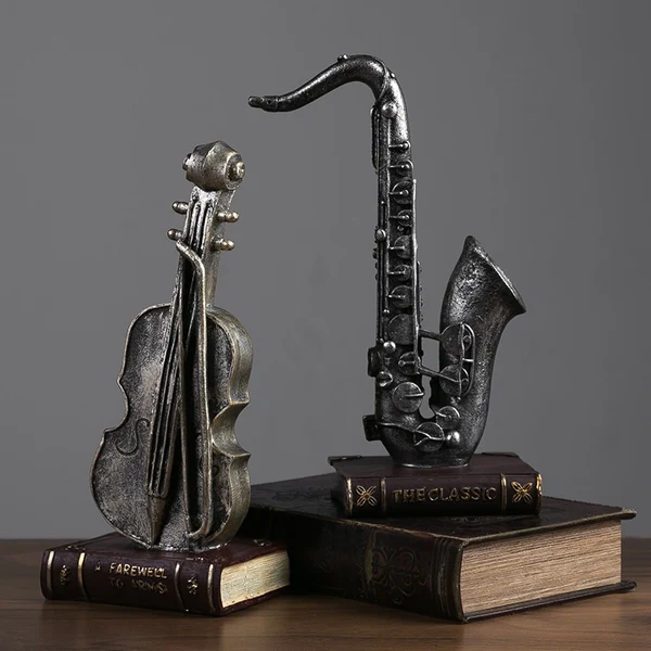Smooth Retro Classic Musical Instruments Ornament Selected