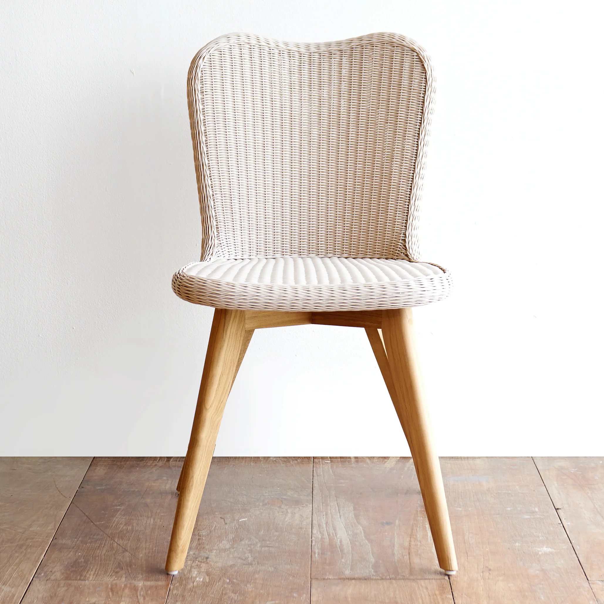 Trendy Lena Outdoor Dining Chair Teak - Old Lace Responsible