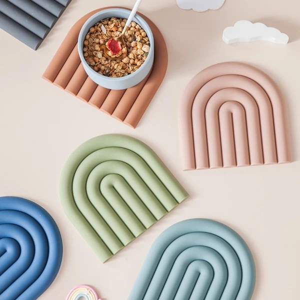 Advanced Rainbow Silicone Table Mat Long-Lasting