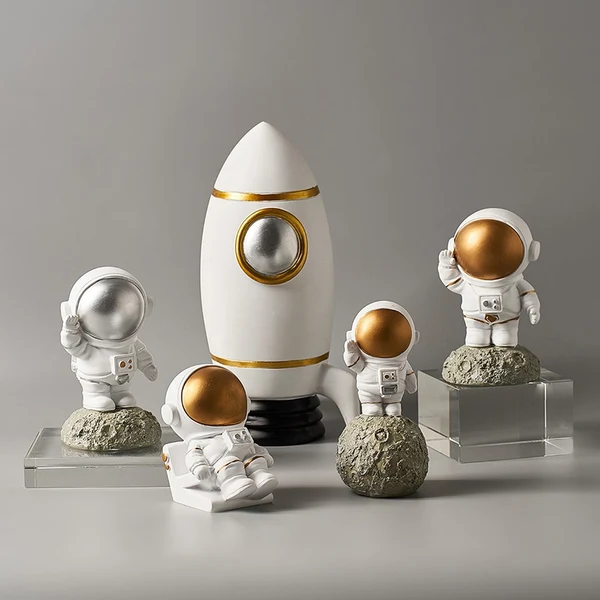 Recyclable Astronaut Adventure Figurines Modern