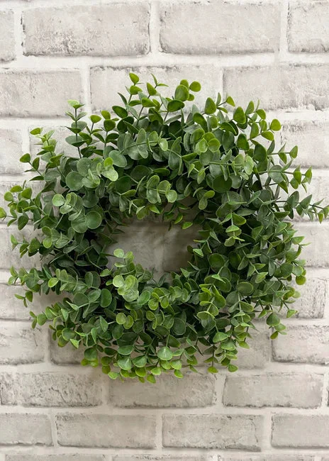 Green 14 Eucalyptus Wreath Stylish