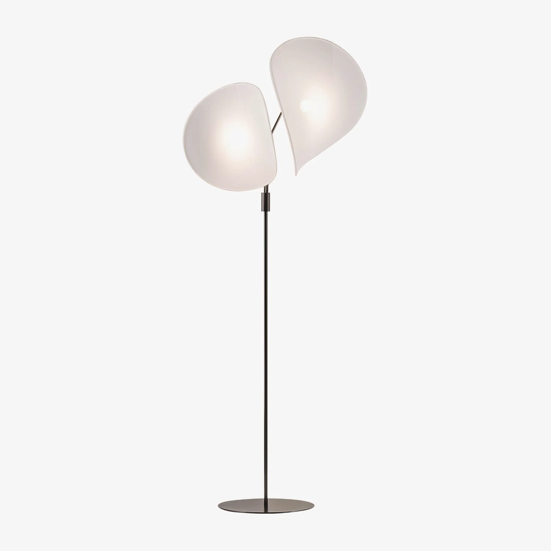 Proven Manta Floor Lamp Traditional