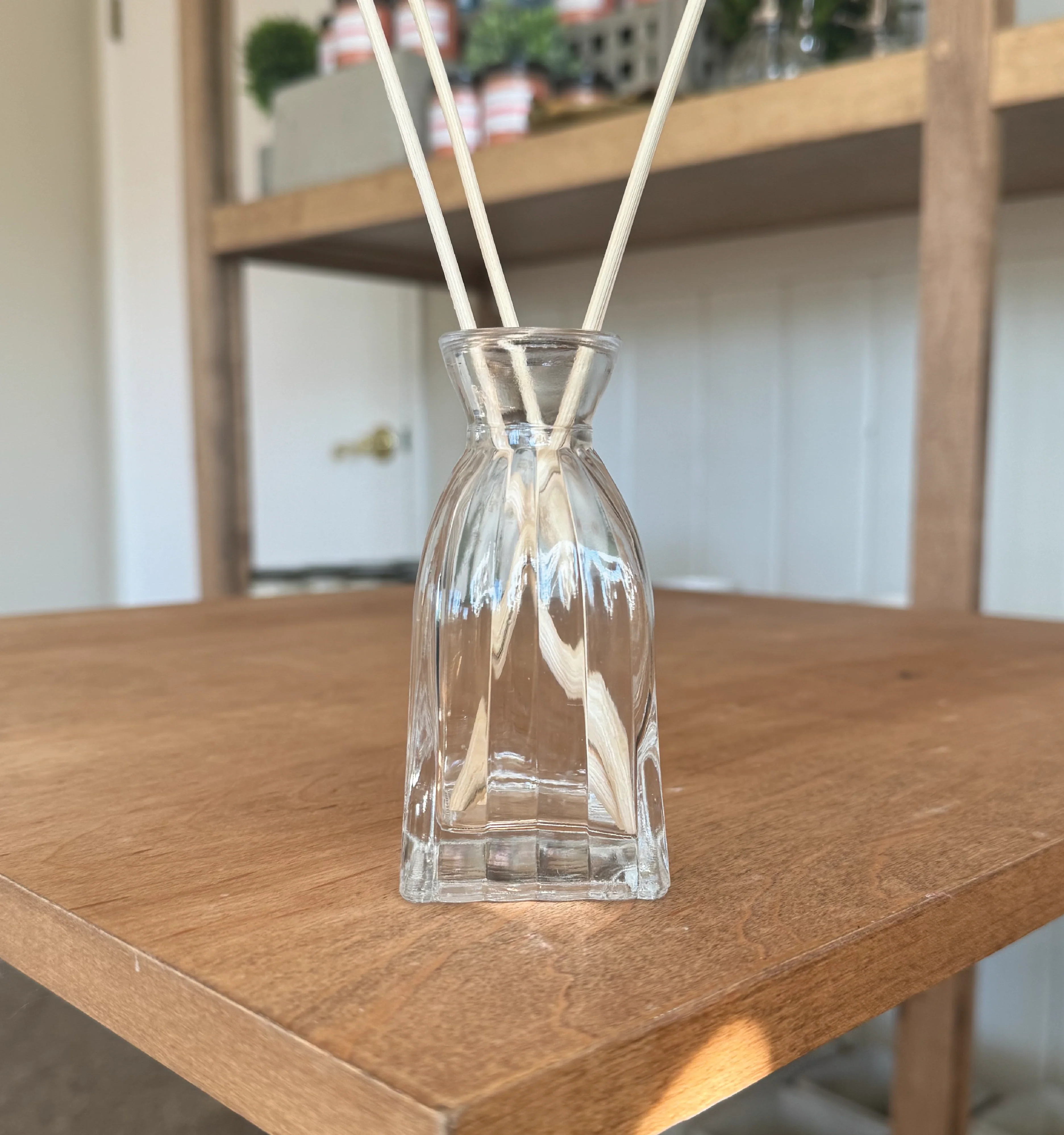 Recyclable Fluted Square Base with Flared Opening Reed Diffuser Vase Sophisticated