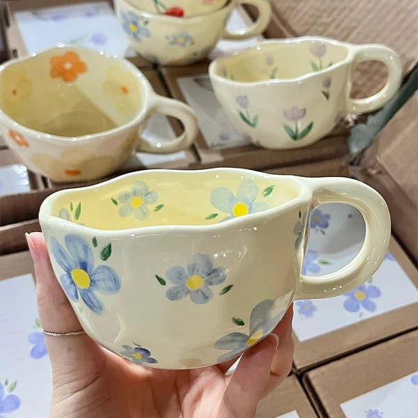 High-End Vintage Floral Ceramic Coffee Mug User-Friendly