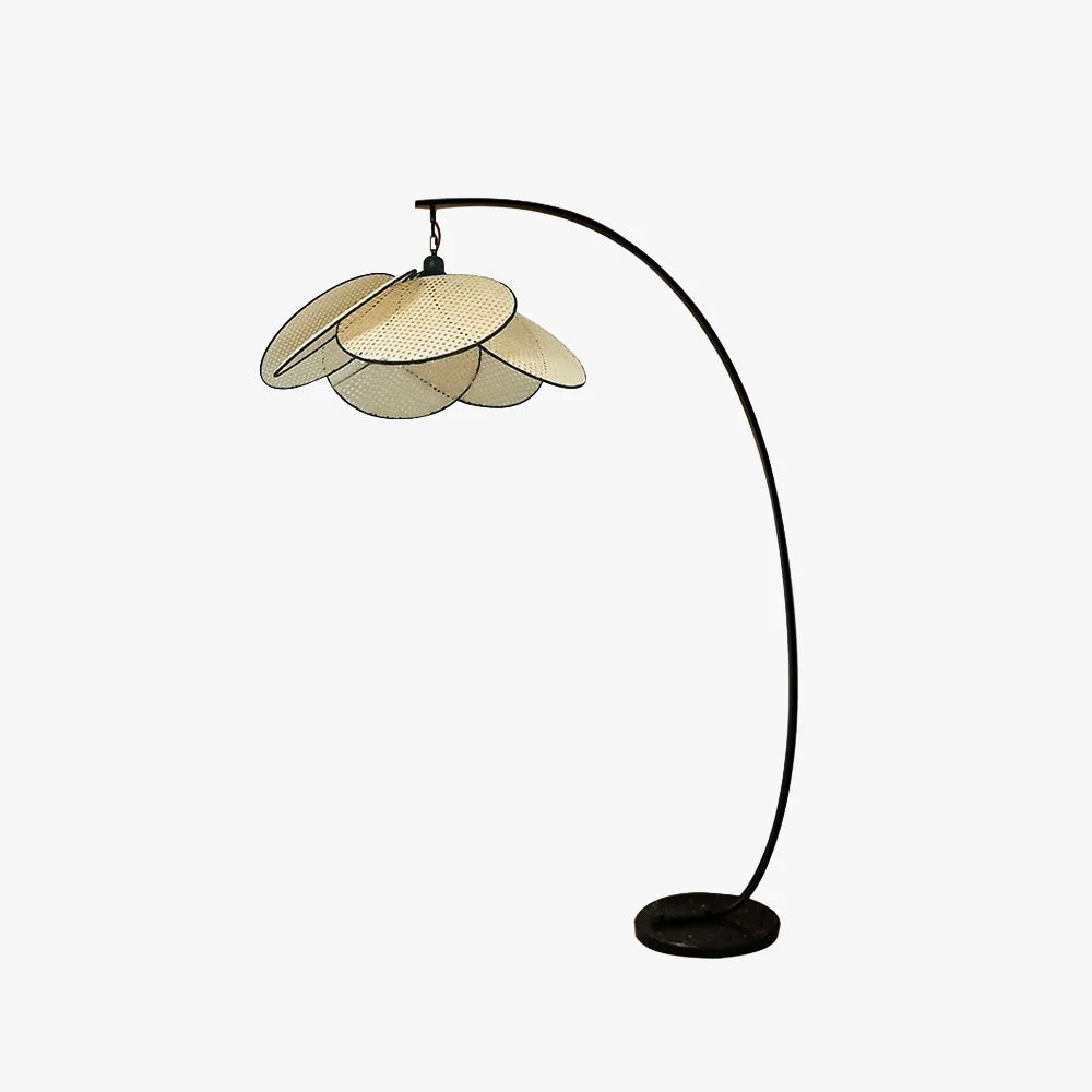 Environmentally Friendly Ritta Artistic Flower Rattan Willow Weave Floor Lamp Efficient