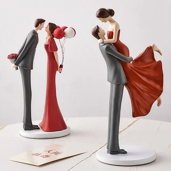 Efficient Couple Sculpture Home Decoration Modern