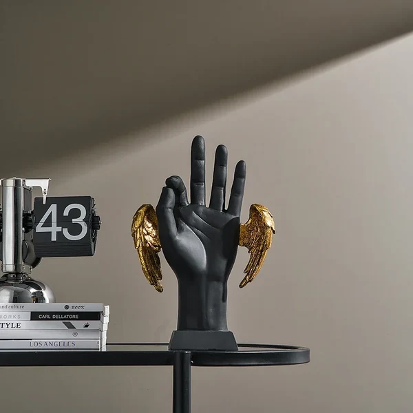Pure Modern Resin Hand Gesture Sculptures Recyclable