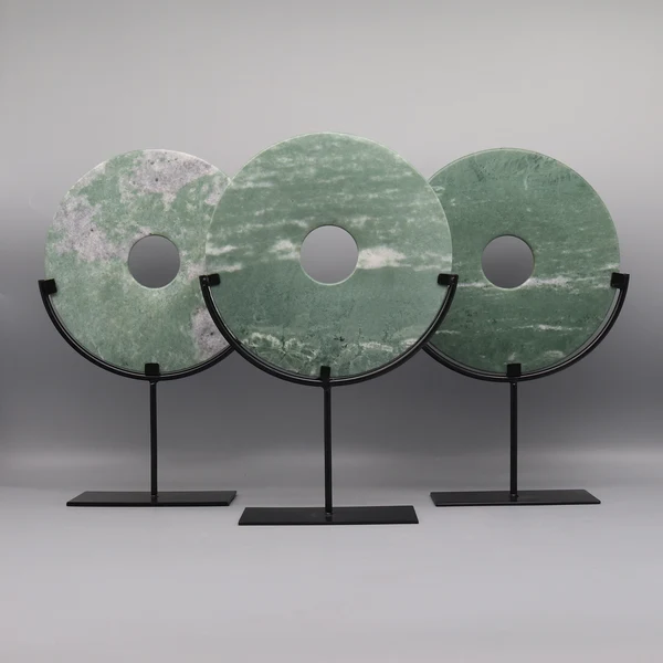 Versatile Round Fortune Stone Display Convenient