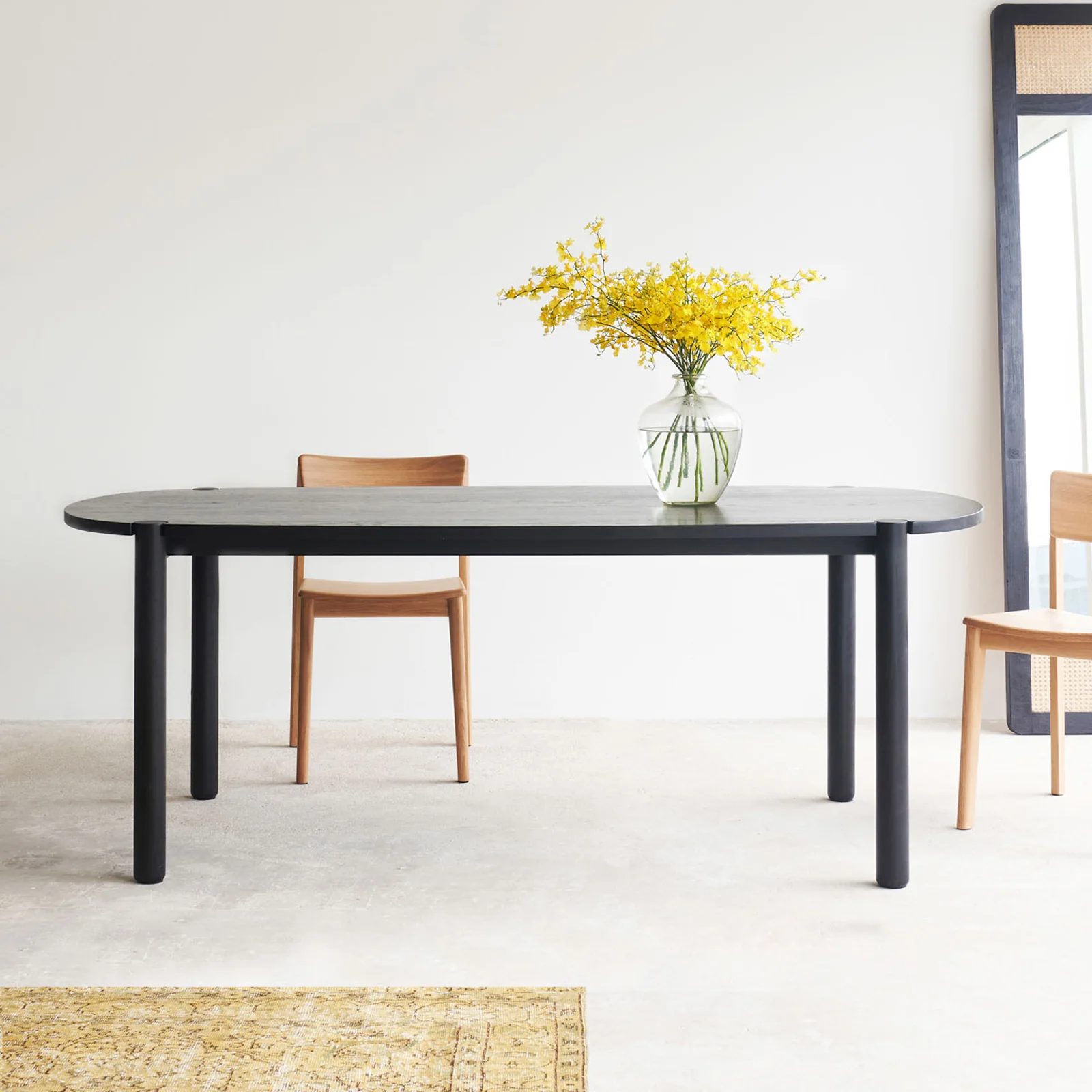 Practical Cove Dining Table Oak - Black Authentic