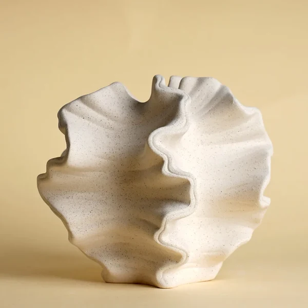 User-Friendly Nordic Ceramic Coral Vase Artisan