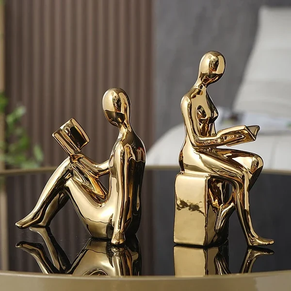Reliable Modern Gold Couple Reading Statue Set Dependable