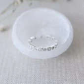 Easy-to-Use Liora Ring Classic