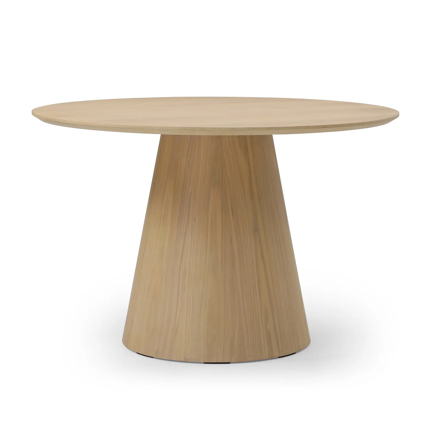Relaxed Vik Round Dining Table Responsible