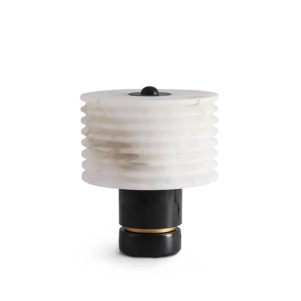 Premium Outela Table Lamp Clean