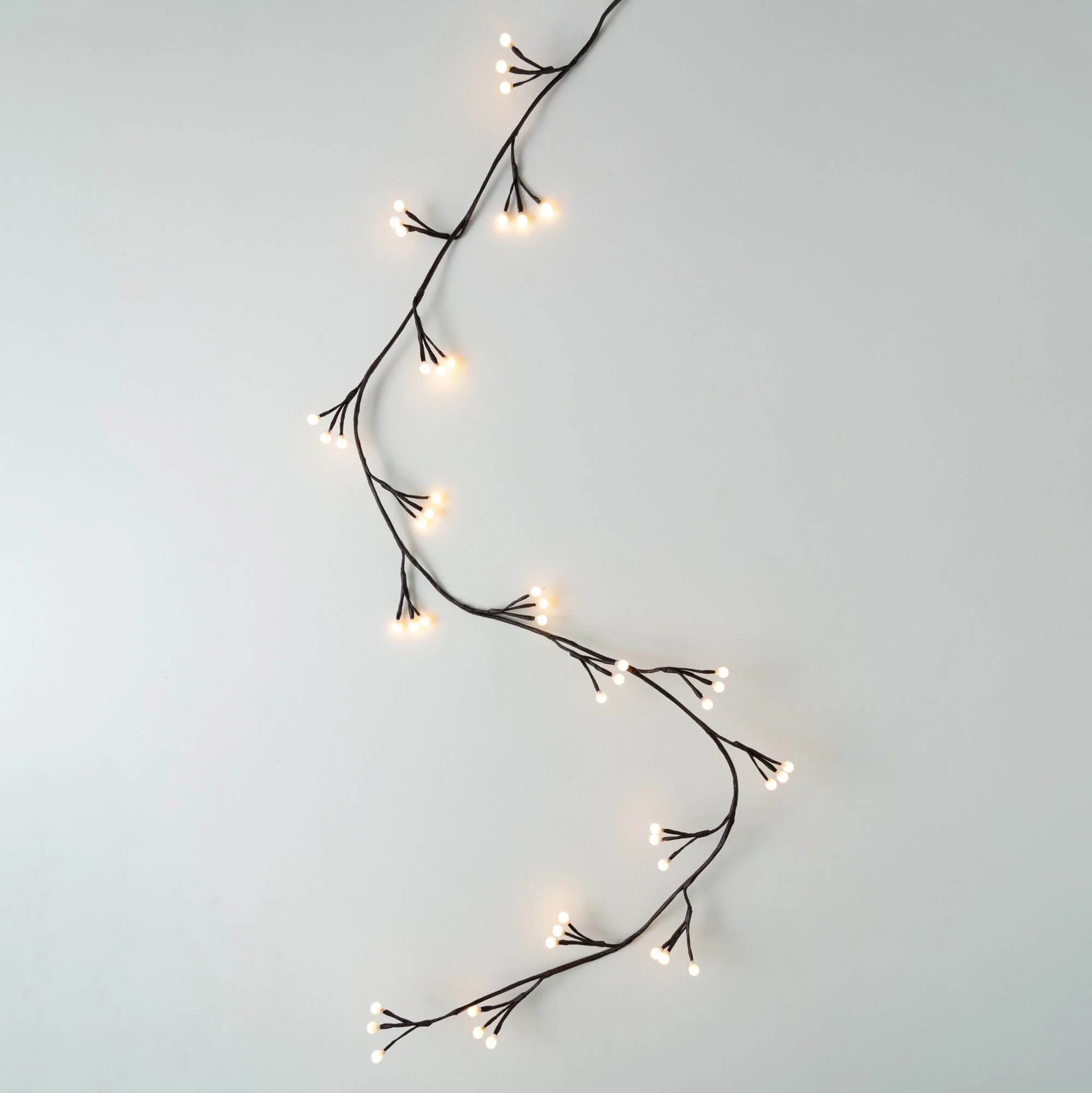 Crafted Cluster Lighted Garland 6' Elite