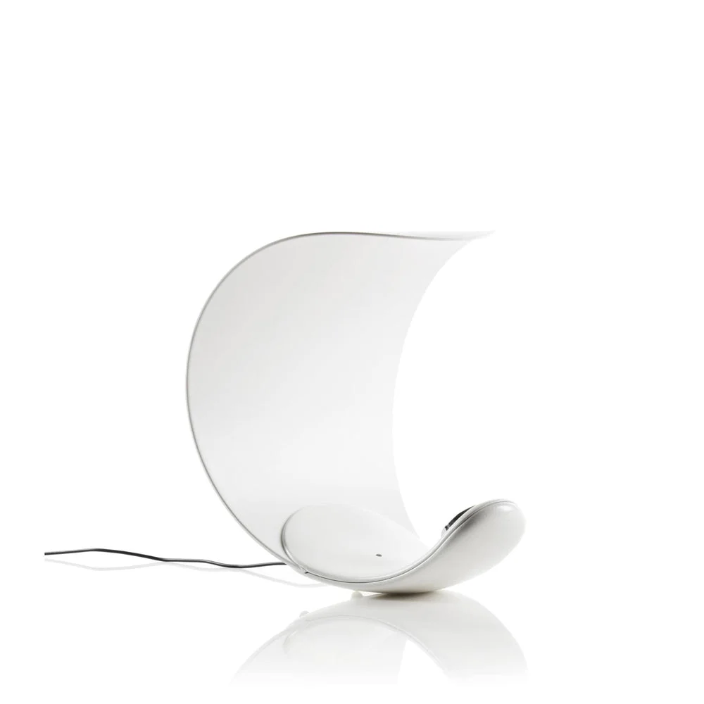 Expertly Made Curl Table Lamp Solid