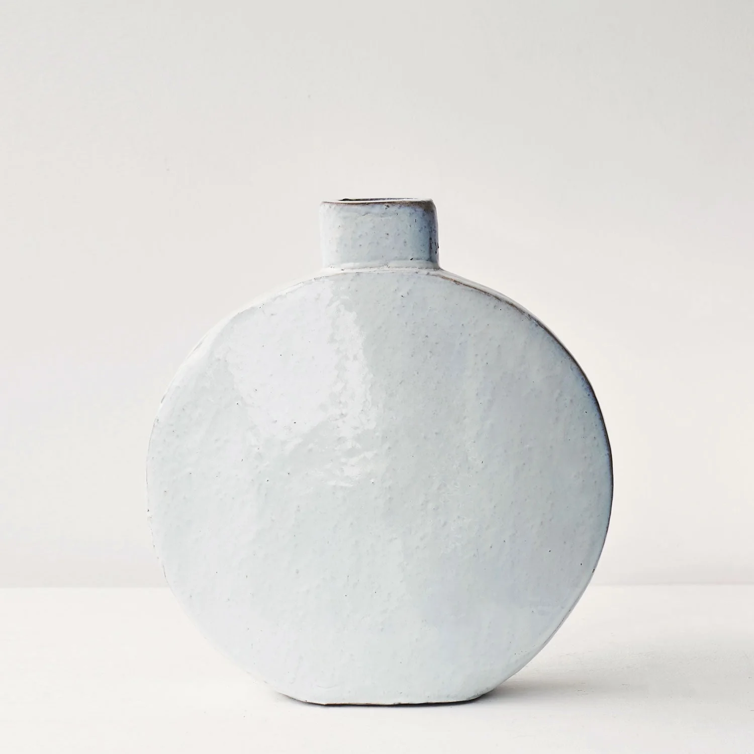 Proven Jeneva Vase White Medium Quality