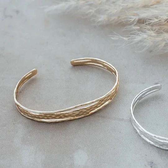 Fashionable Zaney Cuff Bracelet Easy-to-Use