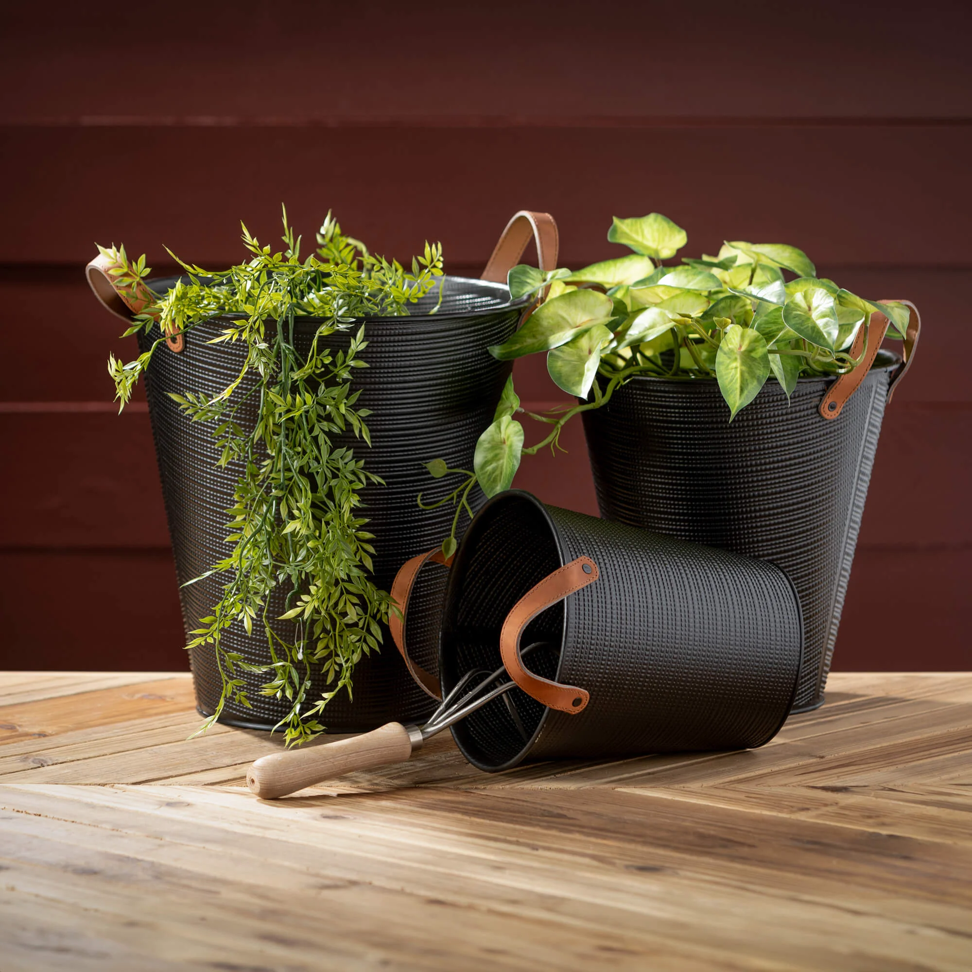 Superior Embossed Flower Bucket with Leather Handles Black Unique