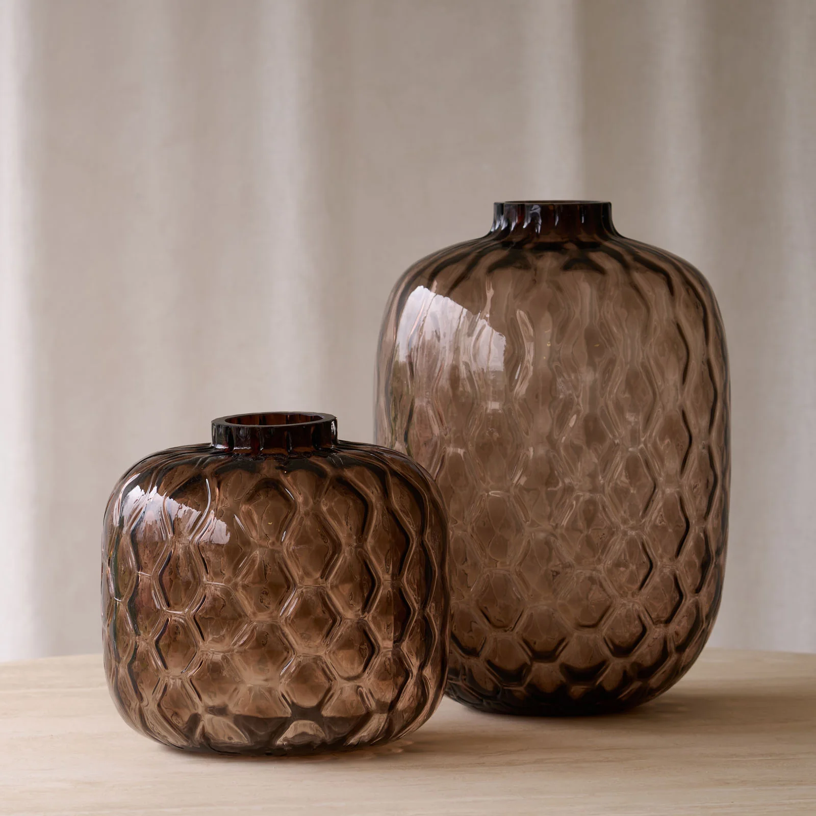 Fashionable Carino Vase Brown Organic