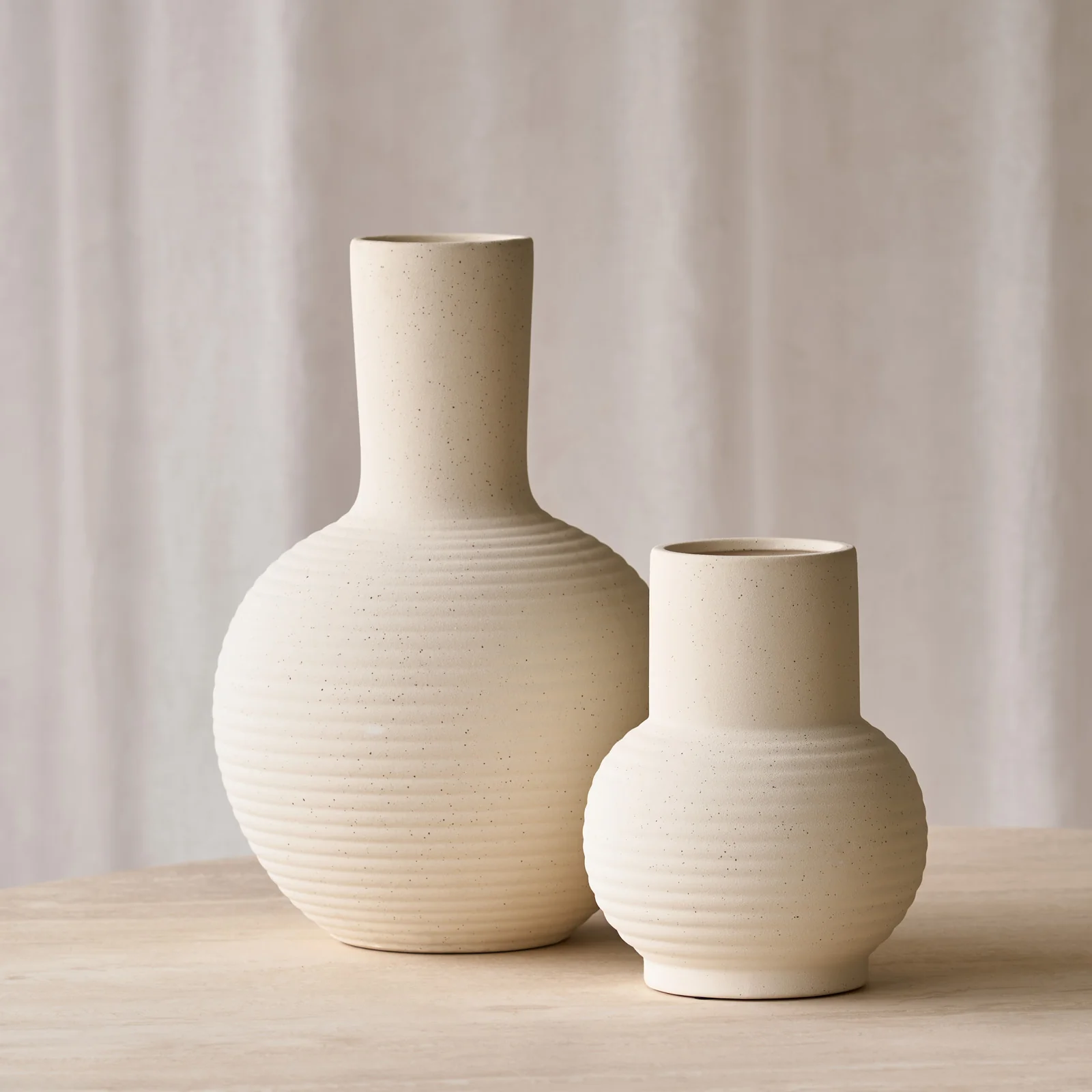 High-End Ulloa Ceramic Vase Matt Cream Specialty
