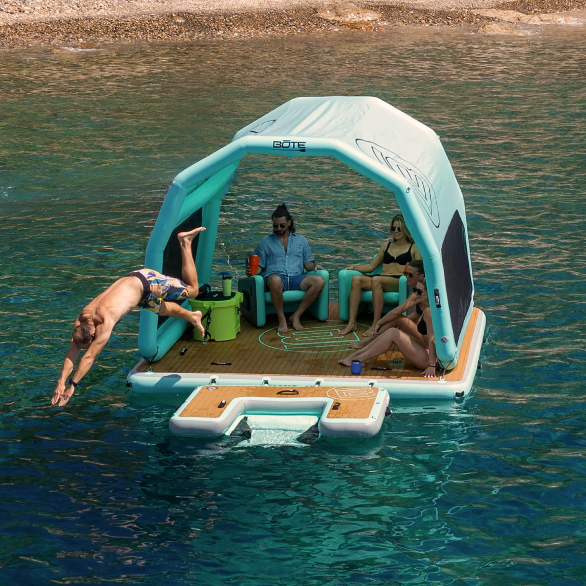 Safe Bote Hangout 10' Shaded Island Paradise with Electric Pump Comfortable