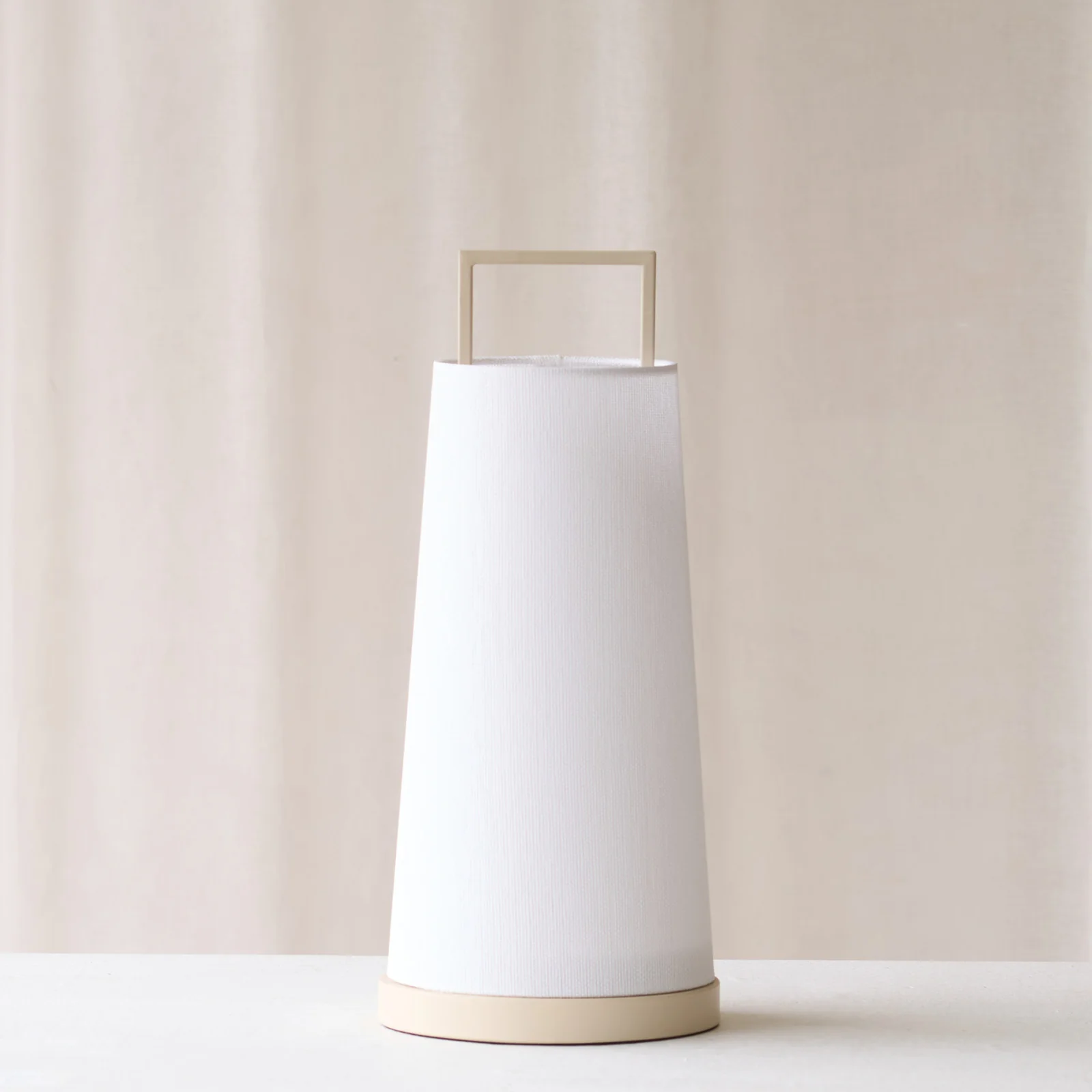 Artisan Fyon Table Lamp Beige Original