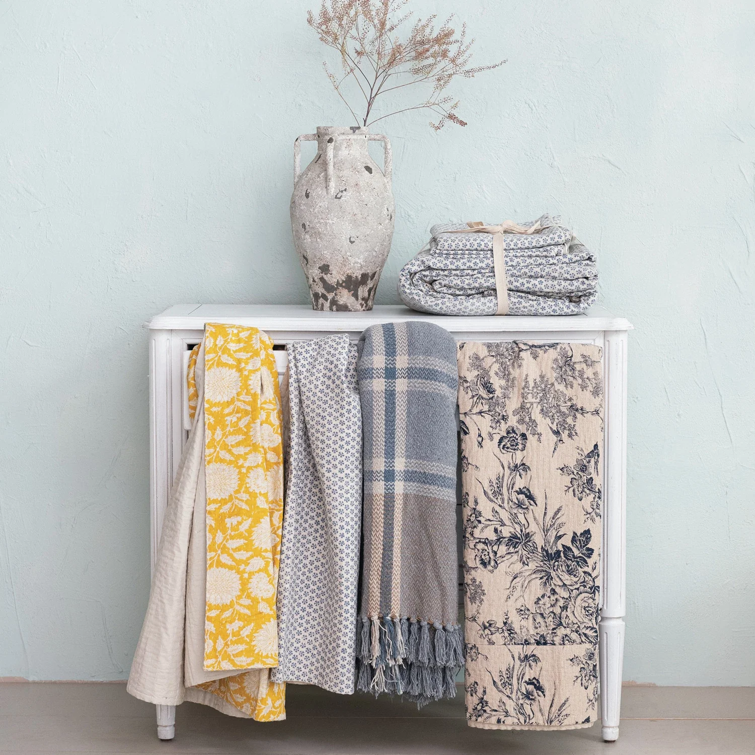 Proven Chambray Printed Toile Pattern Cotton Printed Throw 60 x 50 Enhanced