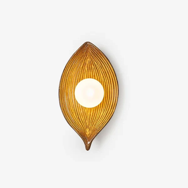 Expertly Made Leaves Wall Light Clean