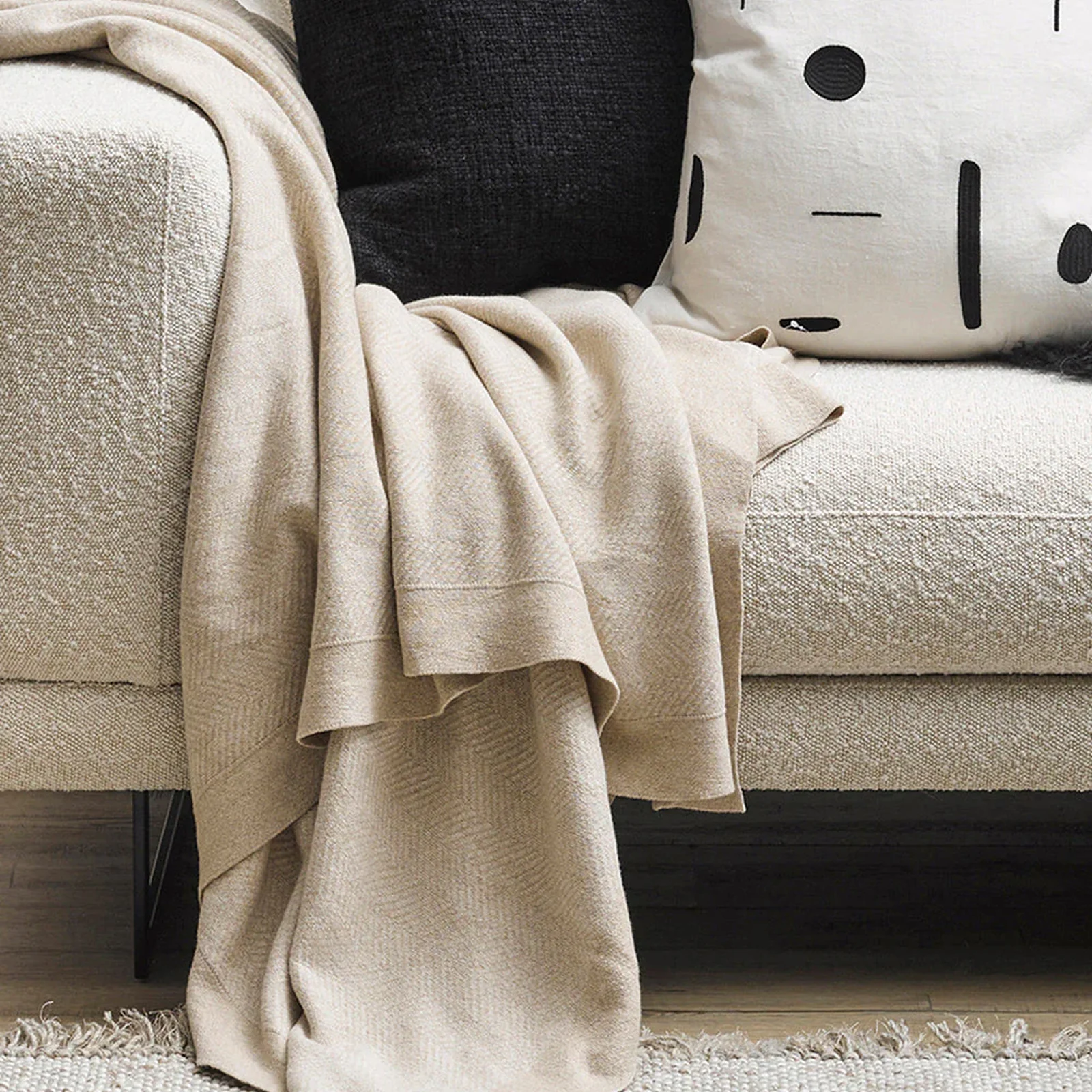 Artisan Carmel Throw Fawn Proven