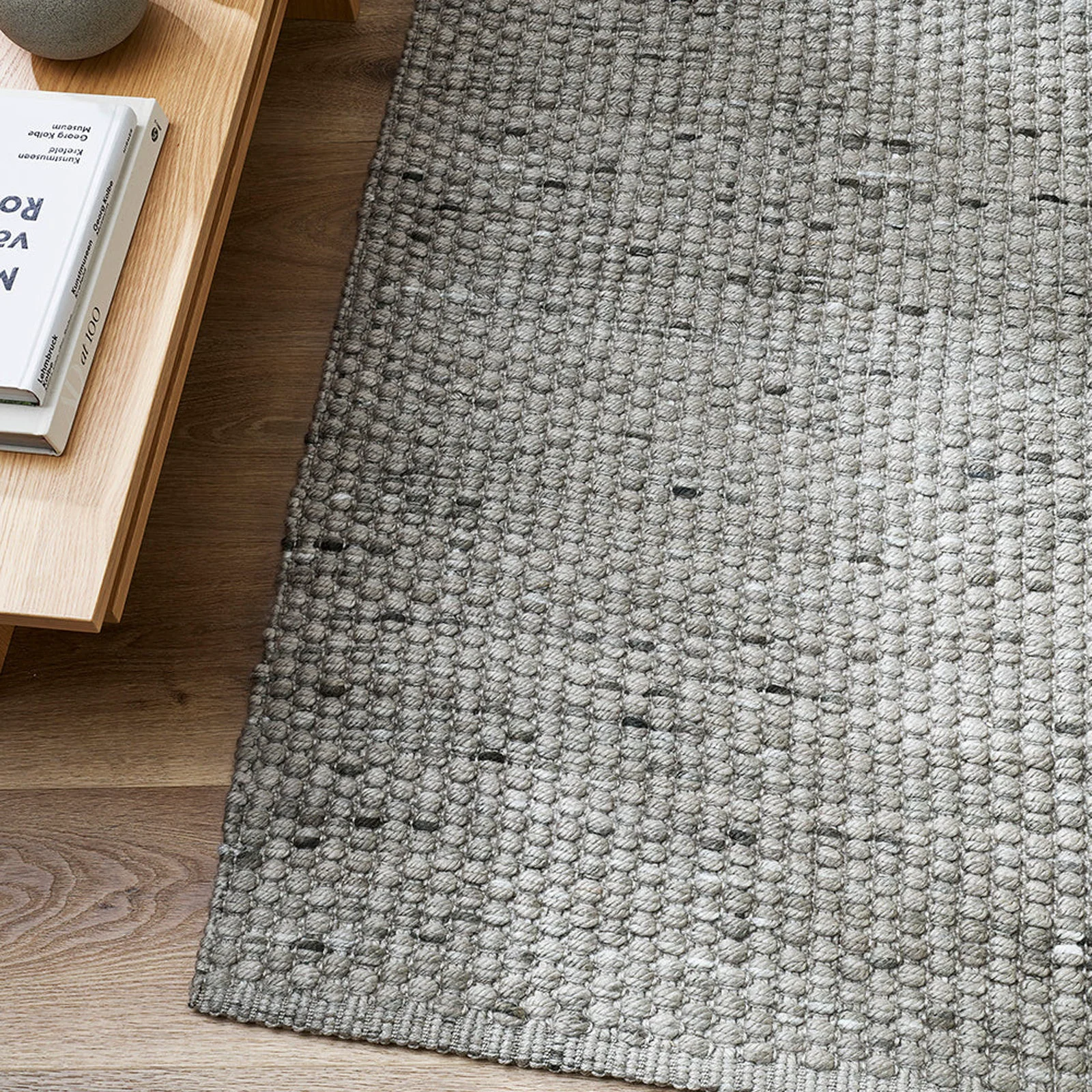 Smart Pelorus Outdoor Floor Rug Grey Breathable