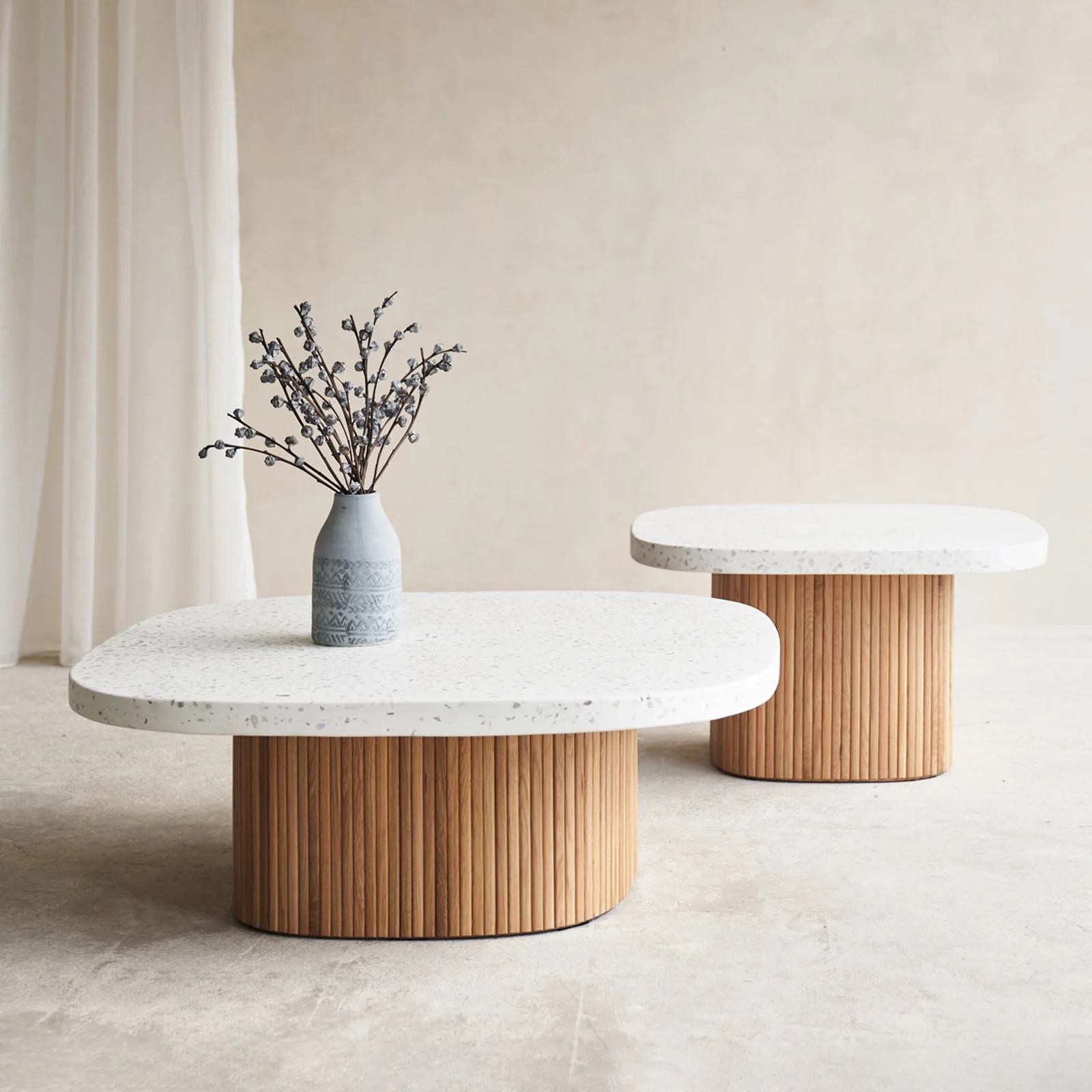 Easy-to-Use Gion Coffee Table Luxury