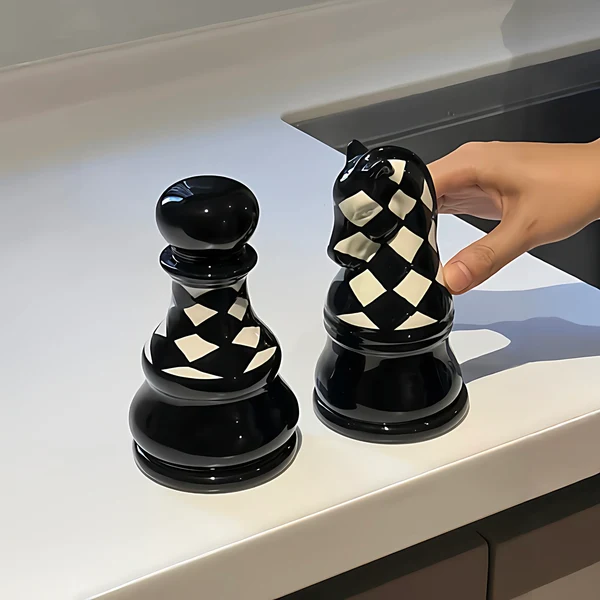 Superior Ceramic Chess Piece Toothpick Holder - Luxury Desktop Decor Exceptional