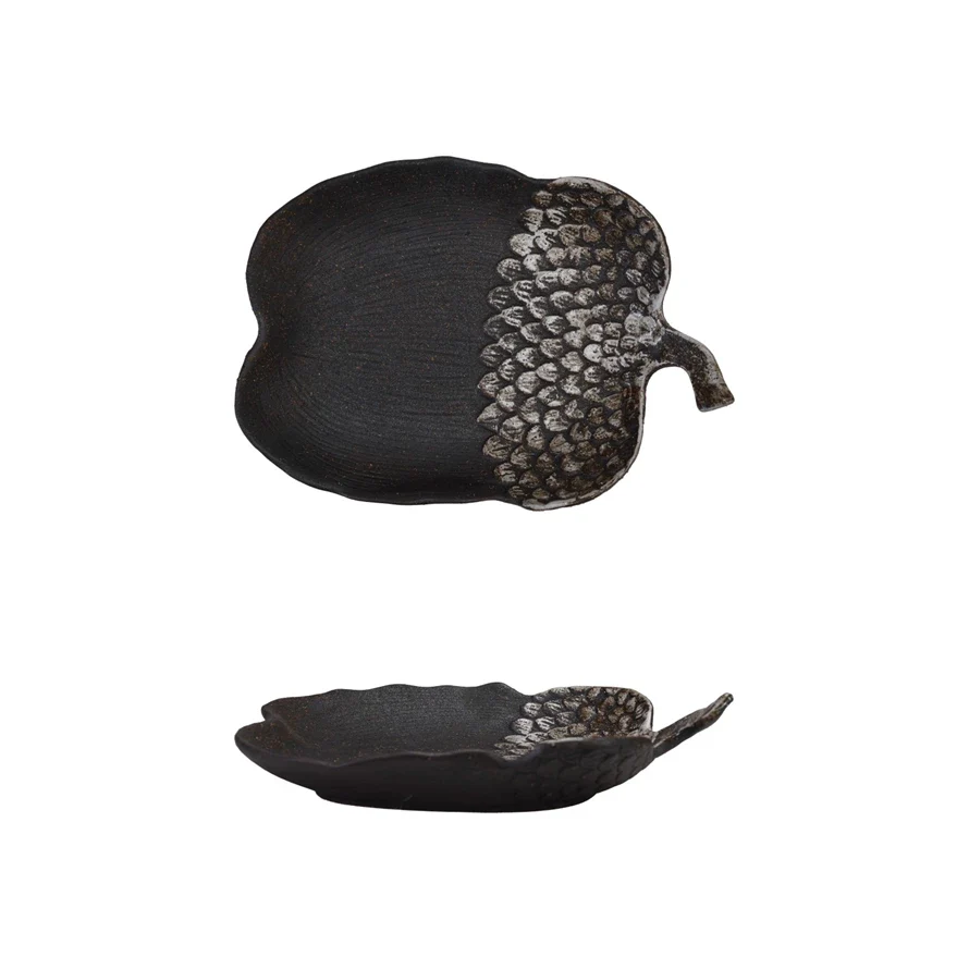 User-Friendly Acorn Shaped Stoneware Platter Enhanced