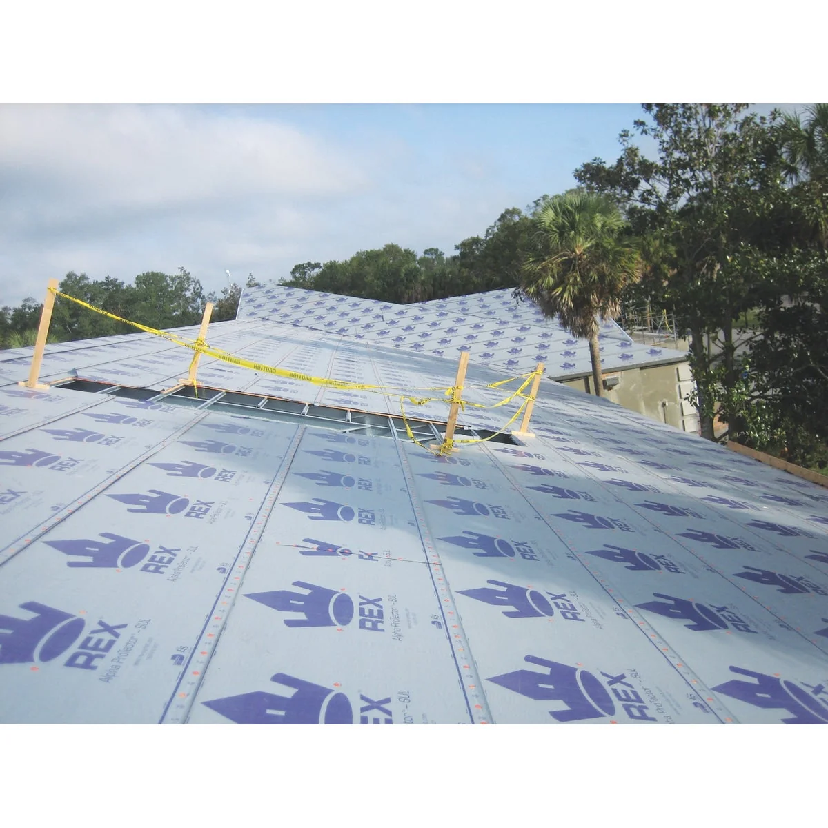 Professional SynFelt 48 In. x 250 Ft. Gray Woven Synthetic Roof Underlayment Excellent