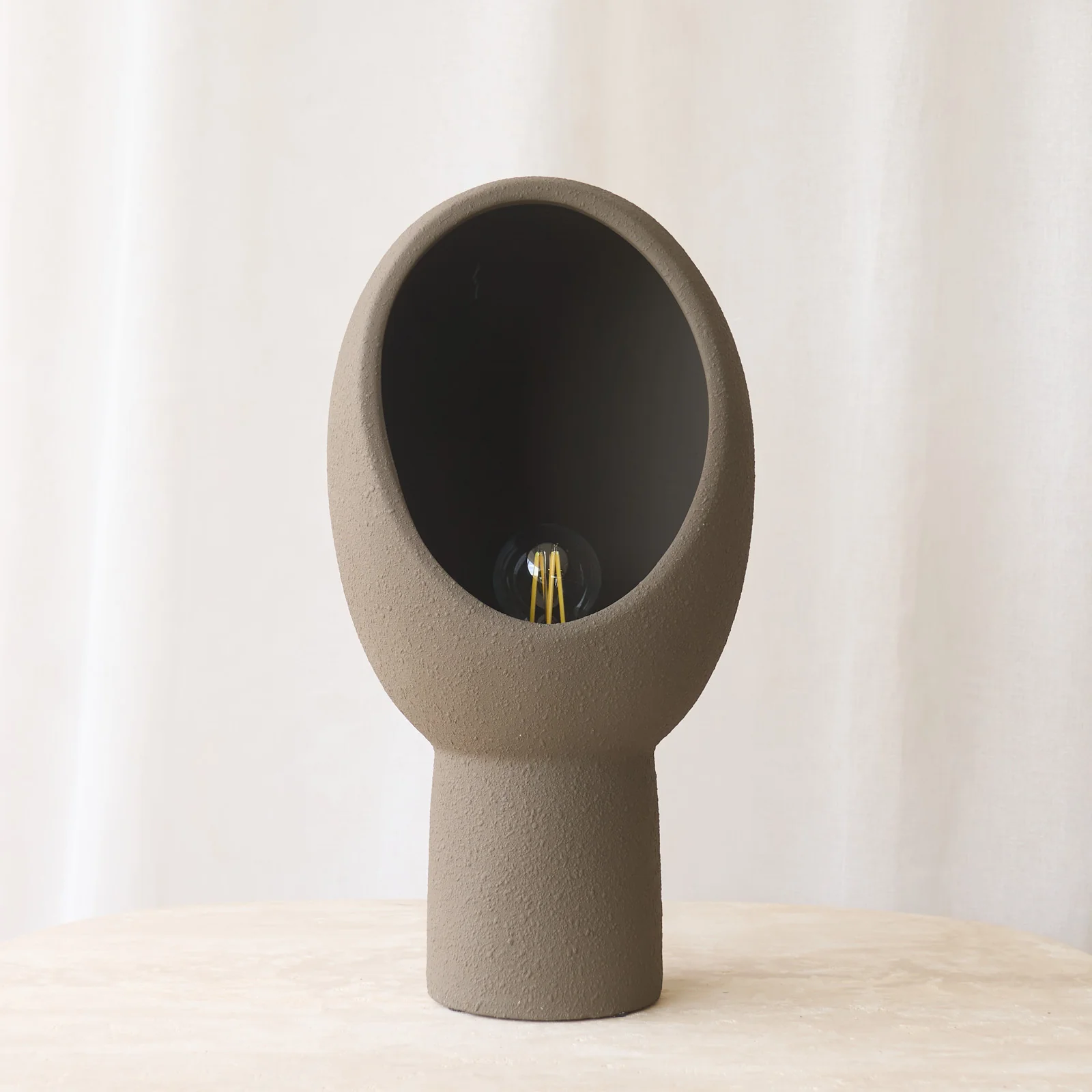 Fine Monk Table Lamp Dark Brown High-Grade