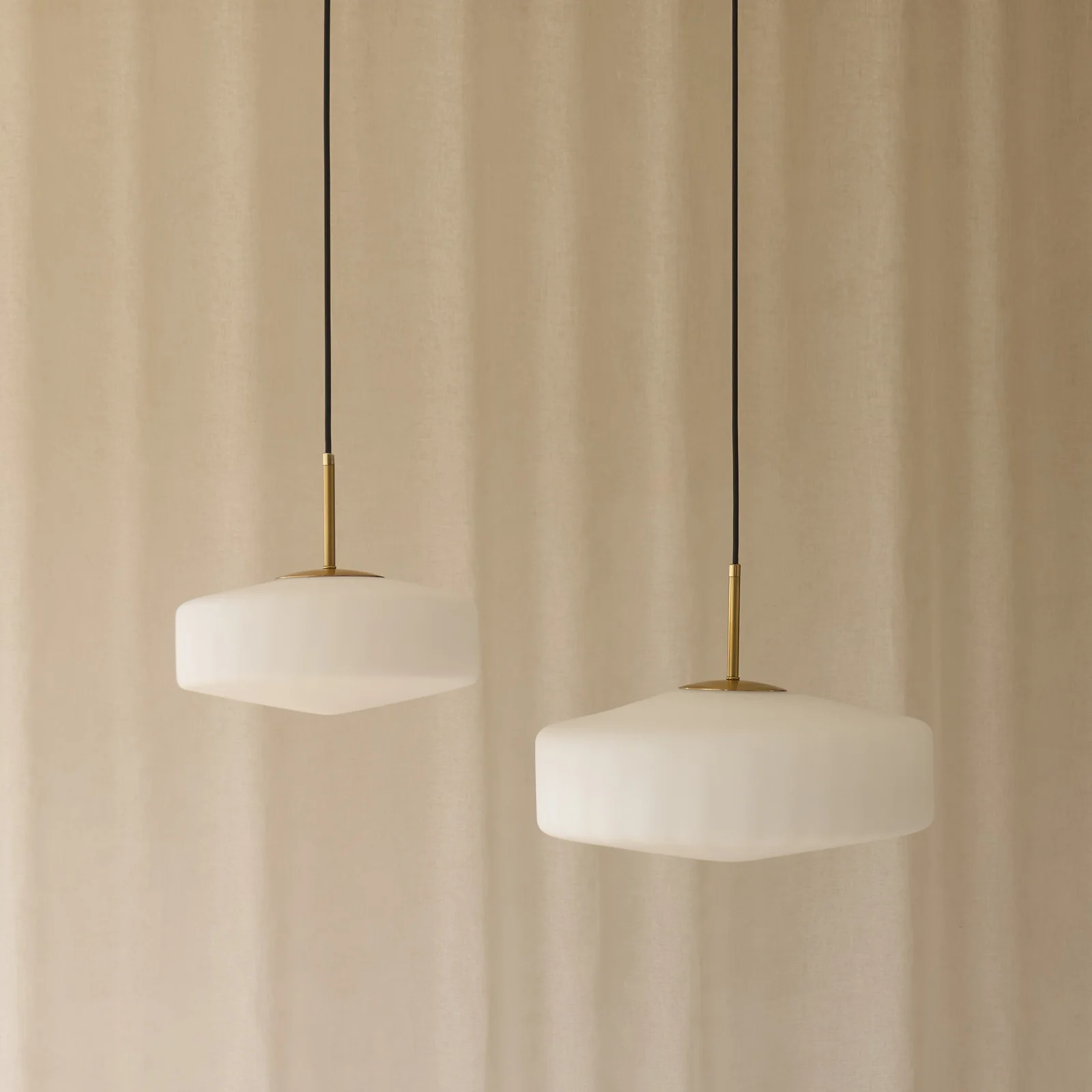 Authentic Pleat Hanging Lamp White Trendy