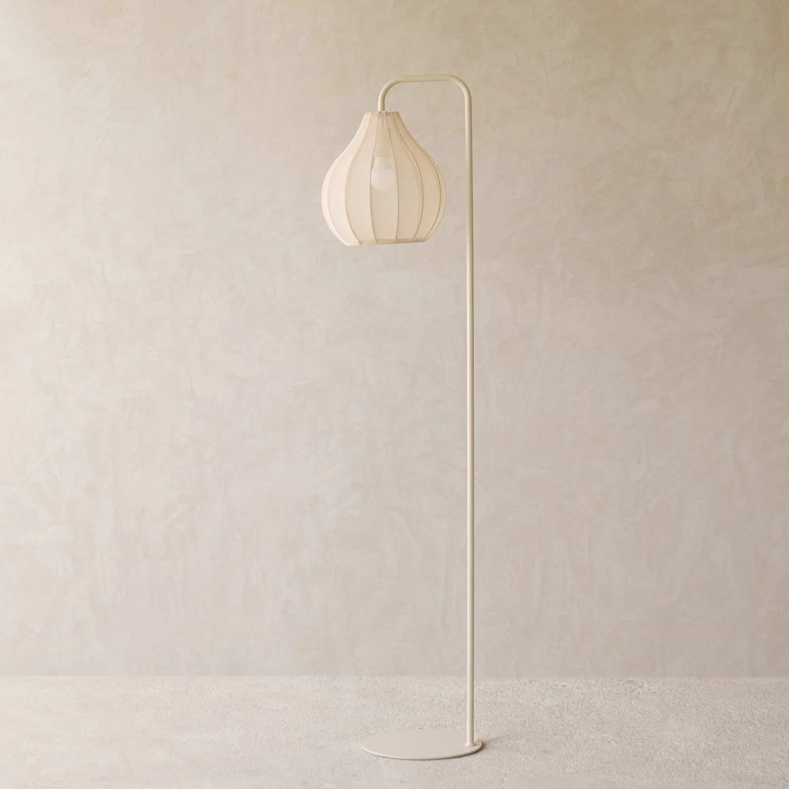 Original Elati Floor Lamp Sand Smooth