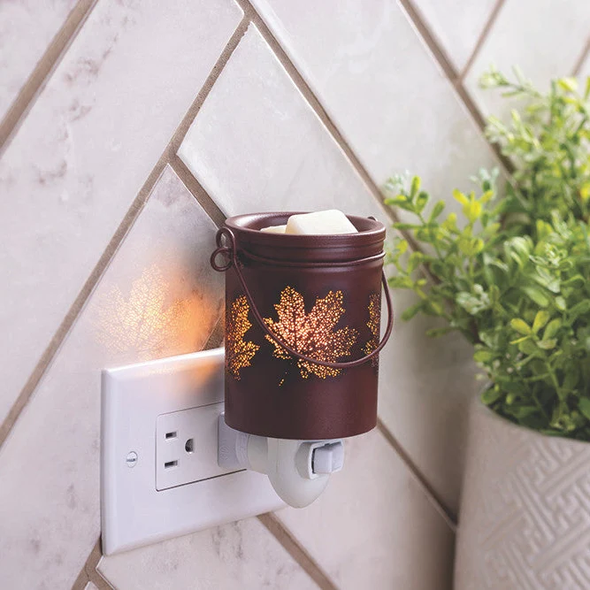 First-Class Fall Leaves Pluggable Fragrance Warmer Trendy