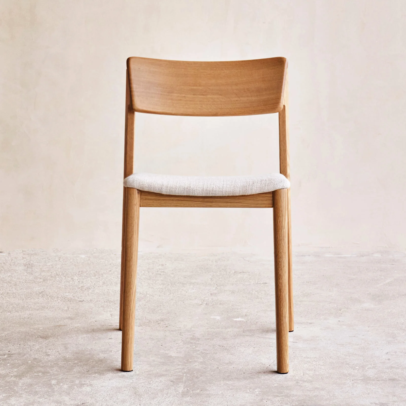 Natural Poise Dining Chair Long-Lasting