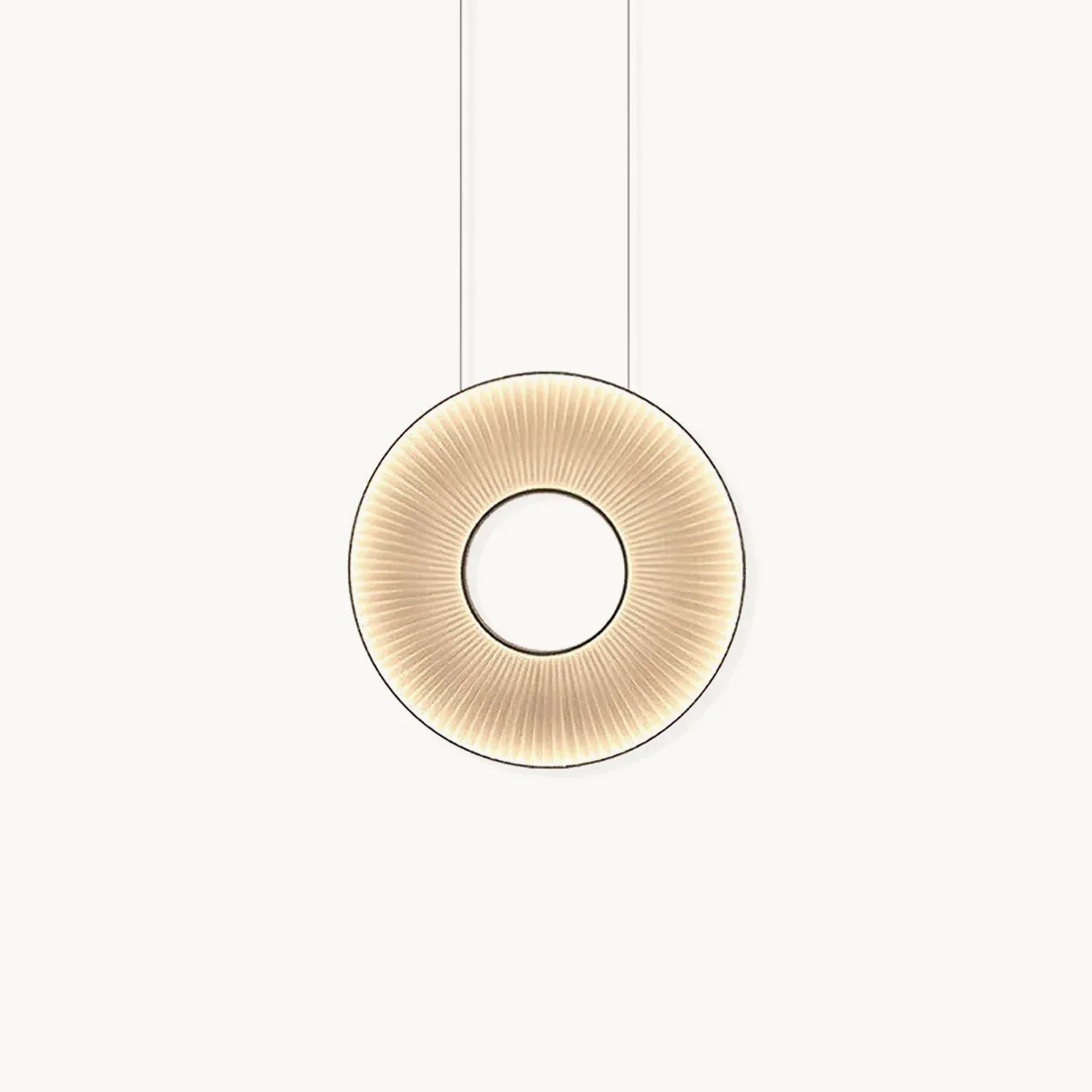 Elite Iris Pendant Light Long-Lasting