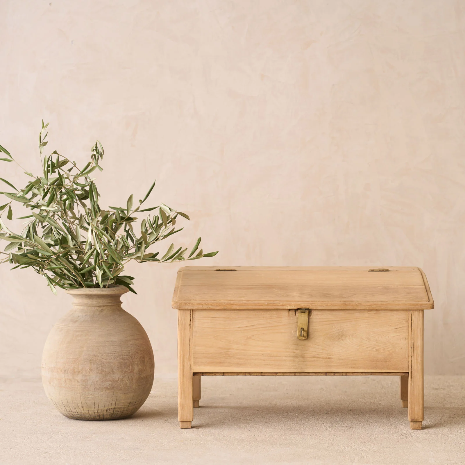 Minimalist Vintage Jewellery Box Flexible