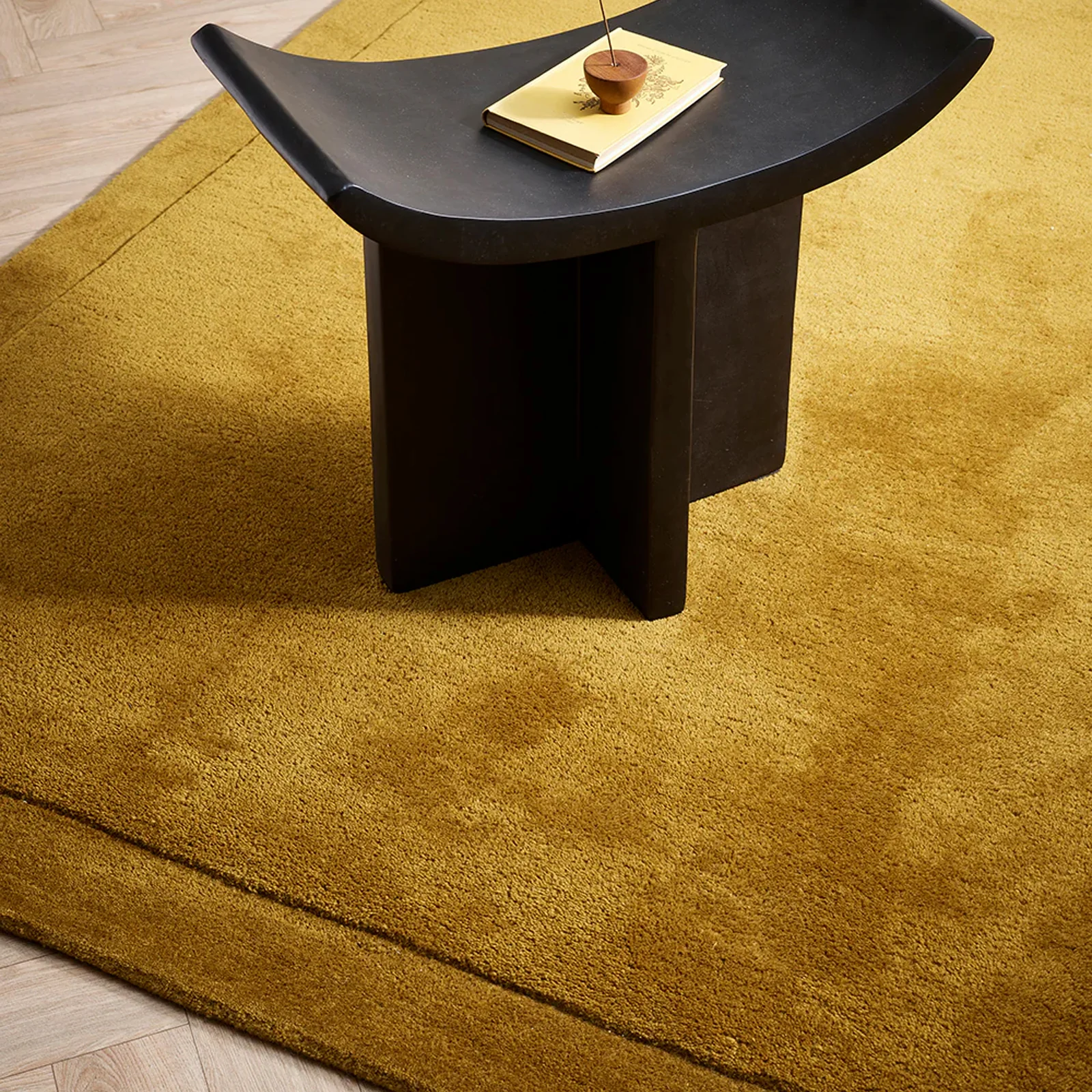 Professional Norfolk Floor Rug Brass Original