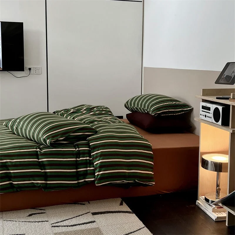 Consistent Heritage Stripe Bedding Set Recyclable