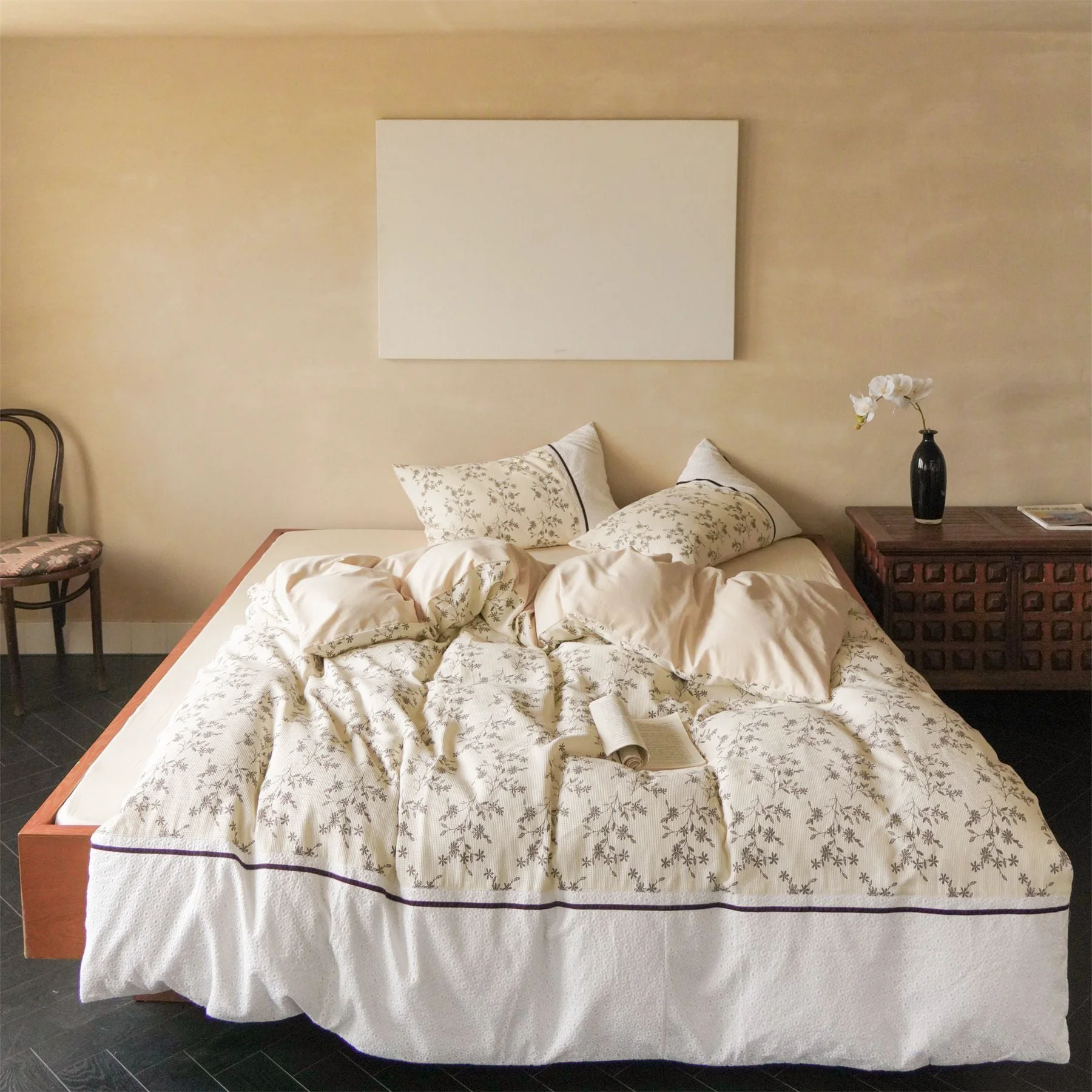 Luxury Beige Floral Cotton Bedding Trendy