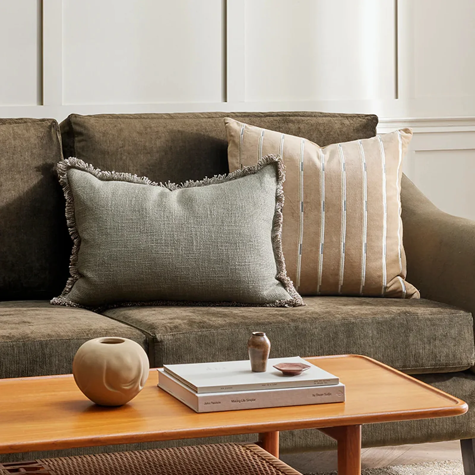 First-Class Dover Cushion Sage 40 x 60cm Original Design