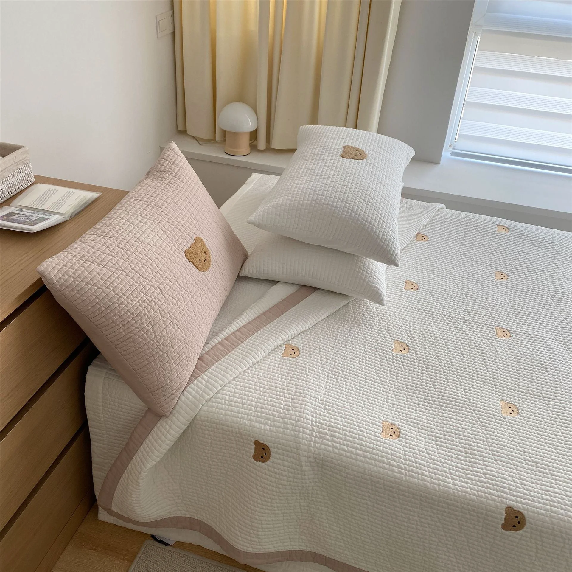 Unique Brown Bear Bedding Set User-Friendly